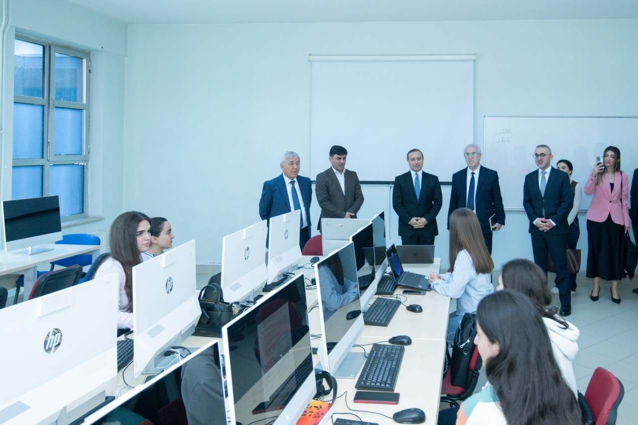 BMU ilə 4SİM arasında müzakirələr aparılıb - FOTOLAR