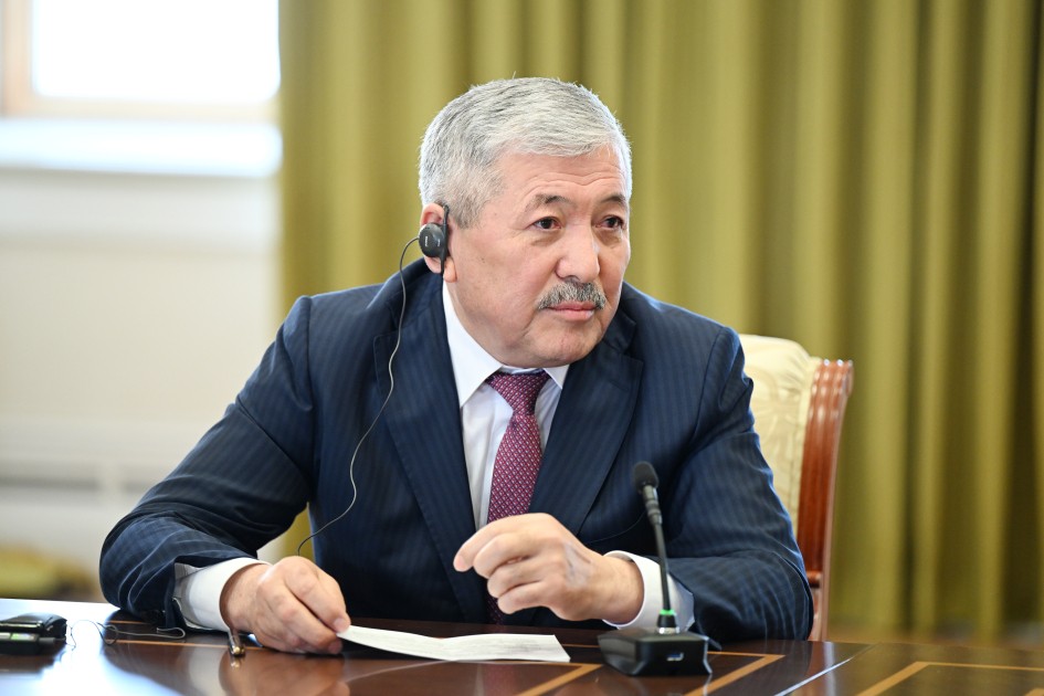 Prezident TDT-yə üzv dövlətlərin hökumət başçılarının görüşünün iştirakçılarını qəbul edib - FOTOLAR (YENİLƏNİB)