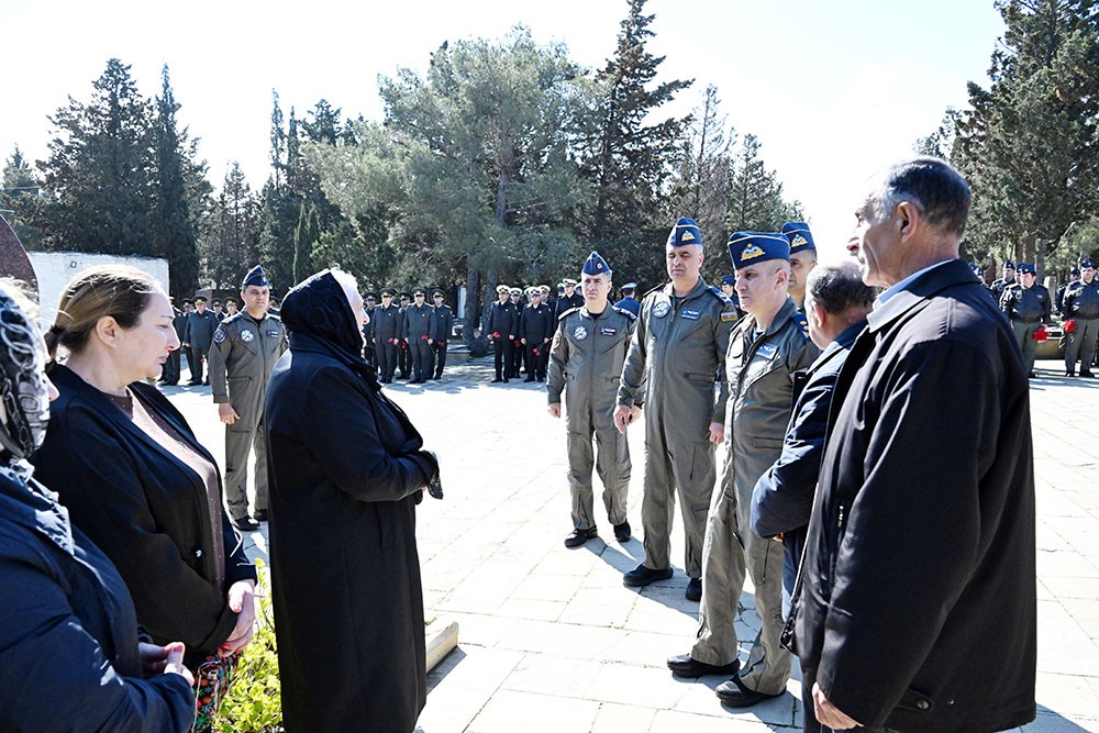 Şəhid pilotlarımızın xatirəsi yad edildi - VİDEO (FOTOLAR)