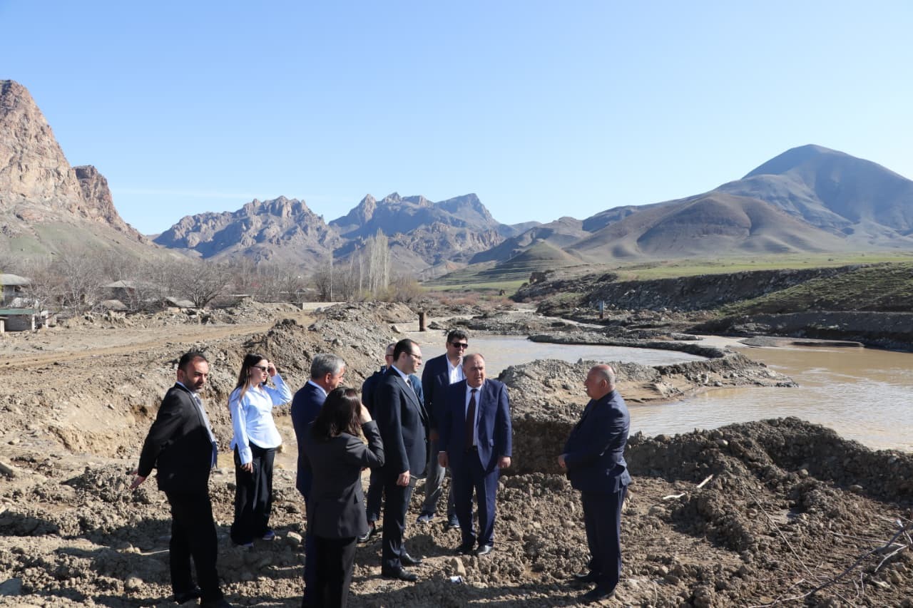 Nazir Məcnun Məmmədov Naxçıvanda fermerlərlə görüşdü - FOTOLAR