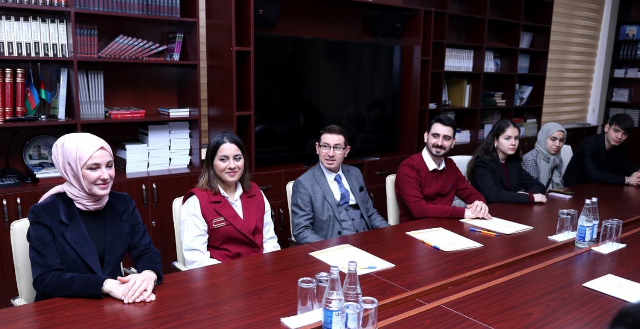 Dövlət Komitəsində türk şəhid övladları ilə görüş keçirilib - FOTOLAR