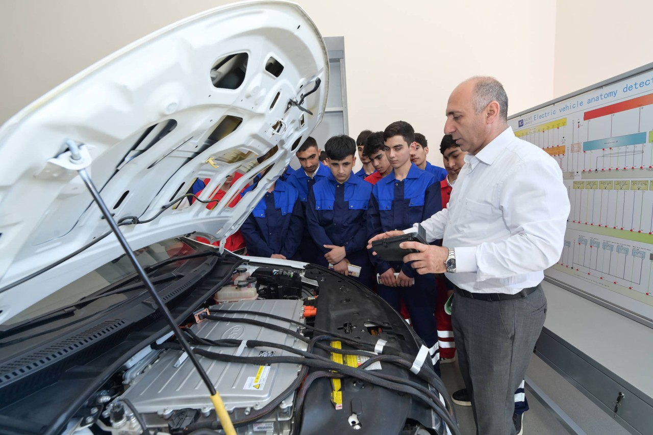 Lənkəran Dövlət Peşə Təhsil Mərkəzinə infotur təşkil olundu - FOTOLAR