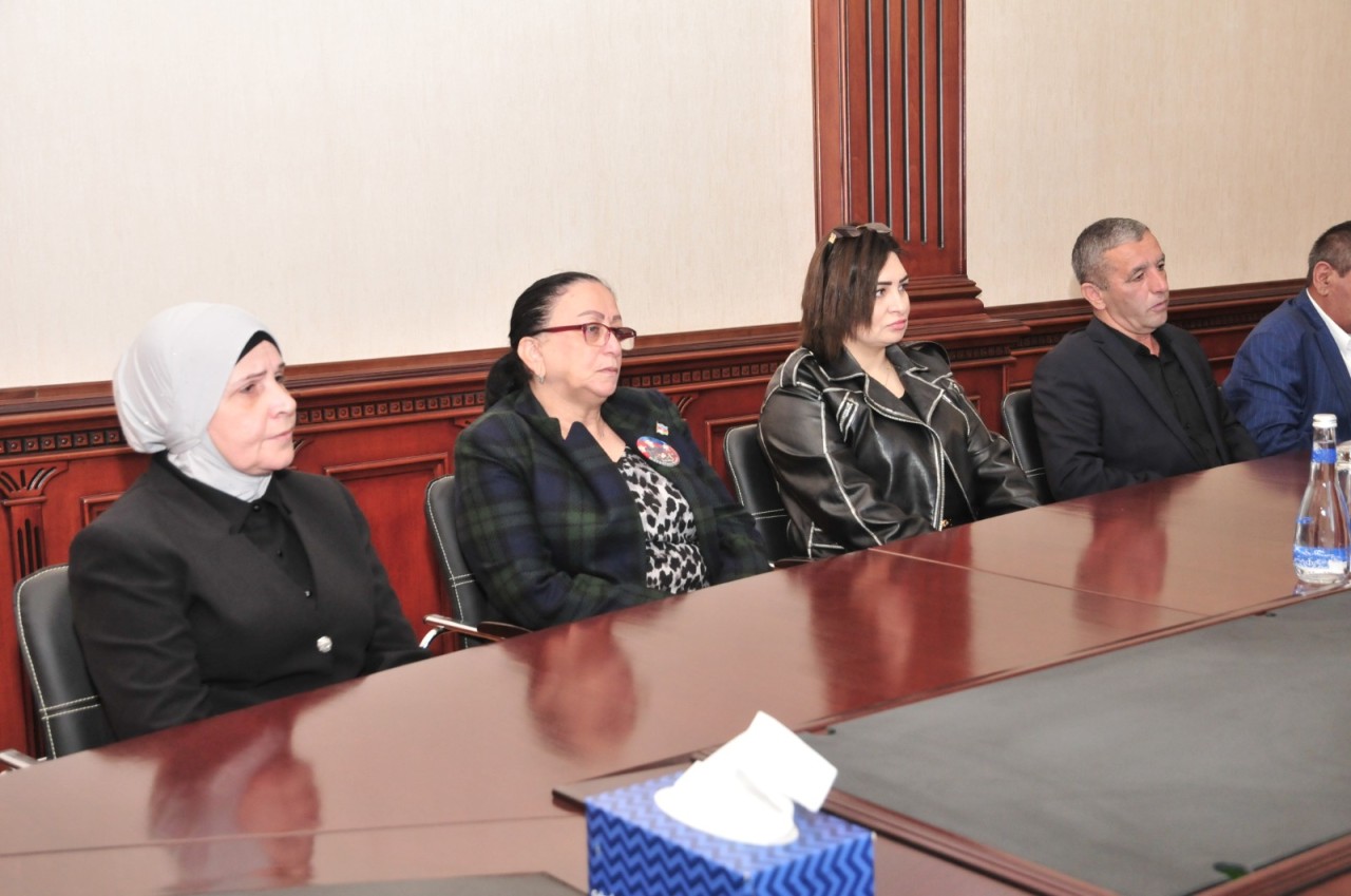 Abşeronda şəhid ailələri ilə görüş keçirilib - FOTOLAR