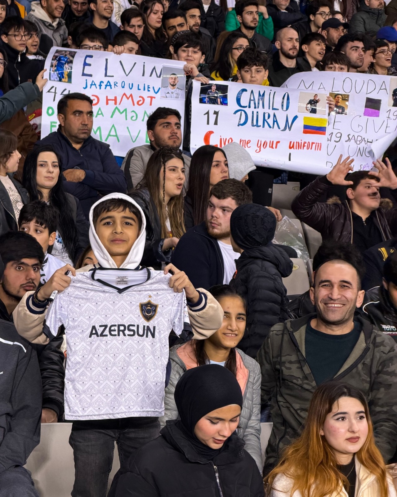 Bu dəfə "Qarabağ"ın azarkeşləri tarix yazdı - FOTOLAR