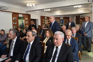 Yasamalın icra başçısı sakinlər üçün səyyar qəbul keçirdi - FOTOLAR