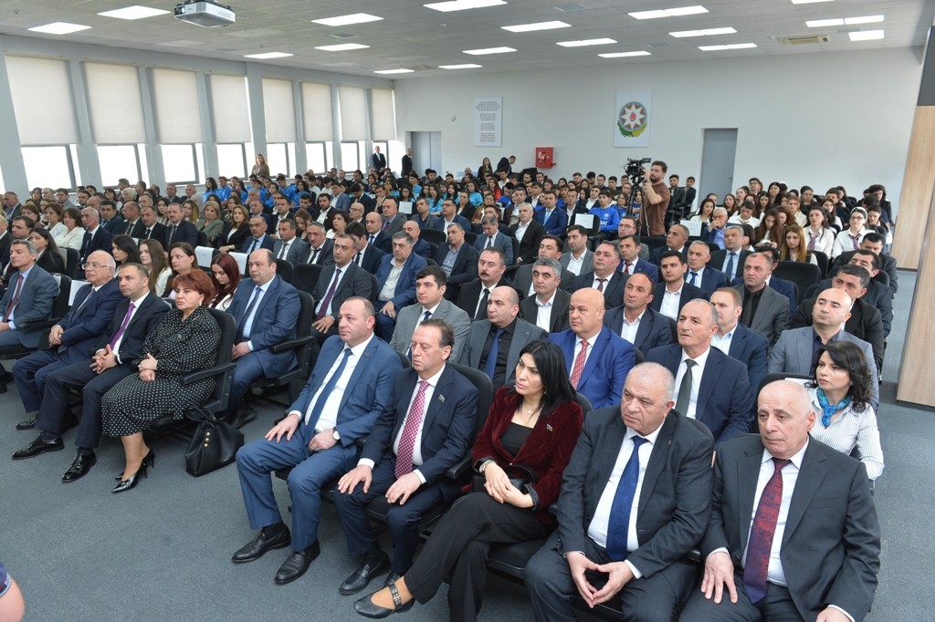 Lənkəranda Təhsil Forumu keçirilib - FOTOLAR