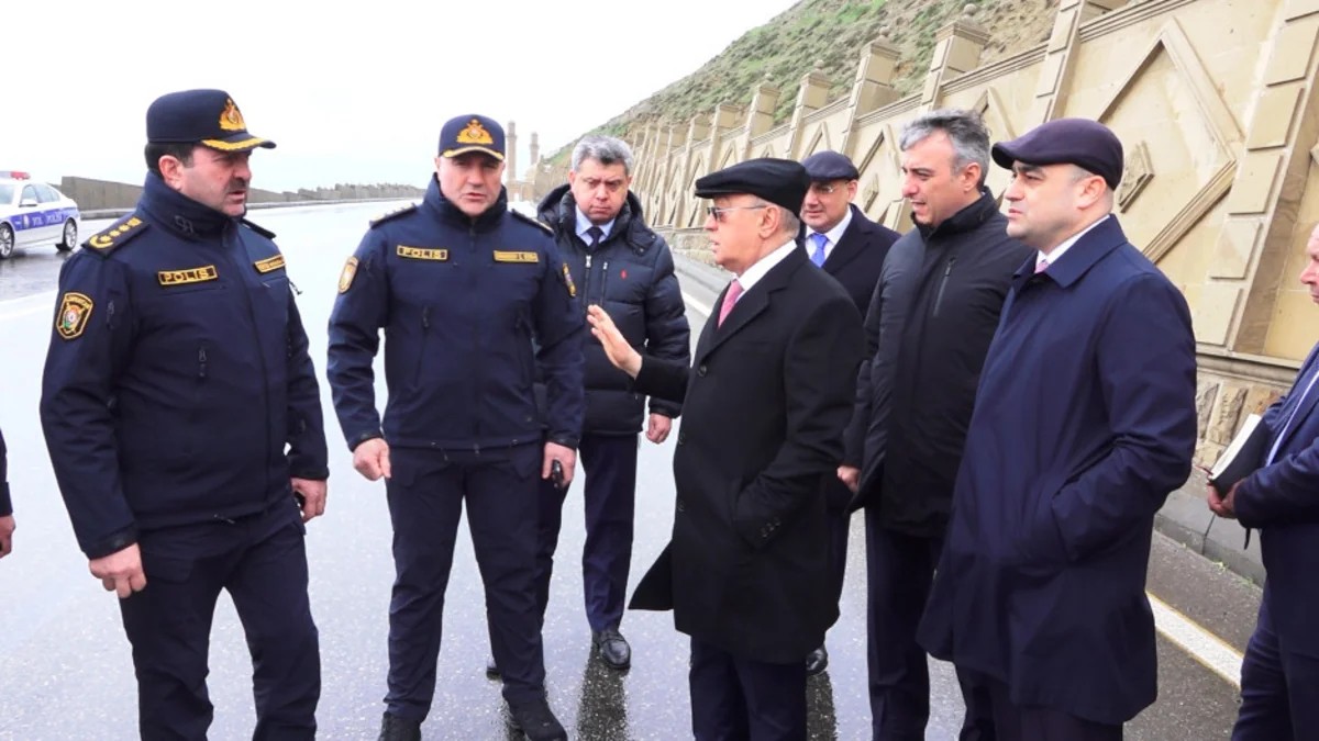 Kəmaləddin Heydərov sürüşmə təhlükəsi ilə əlaqədar əraziyə getdi - FOTOLAR