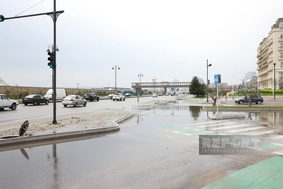 Xətai RİH başçısı yağışın fəsad törətdiyi ərazilərə baxış keçirib - FOTOLAR