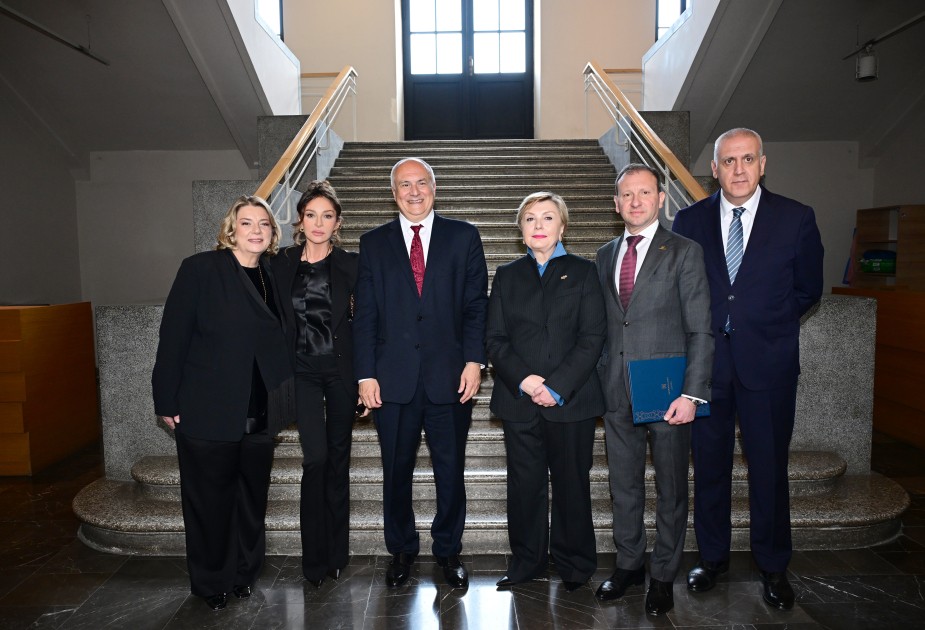 Mehriban Əliyeva Gürcüstan Milli Muzeyində - FOTOLAR