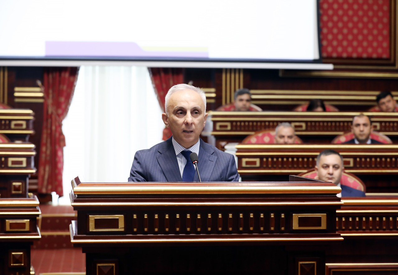 Ali Məhkəmə Plenumunun növbəti iclası keçirildi - FOTOLAR