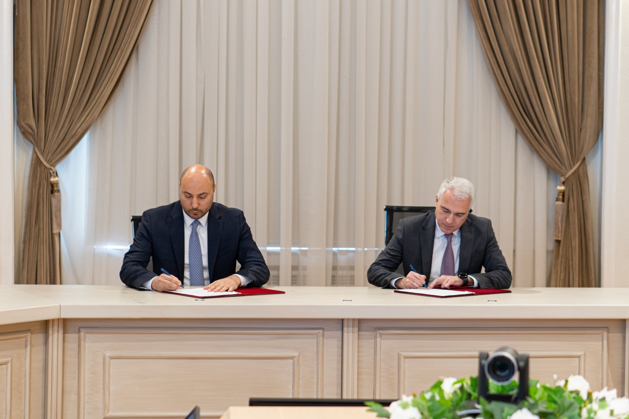 "Unibank" EMTA ilə əməkdaşlıq müqaviləsi imzaladı - FOTO