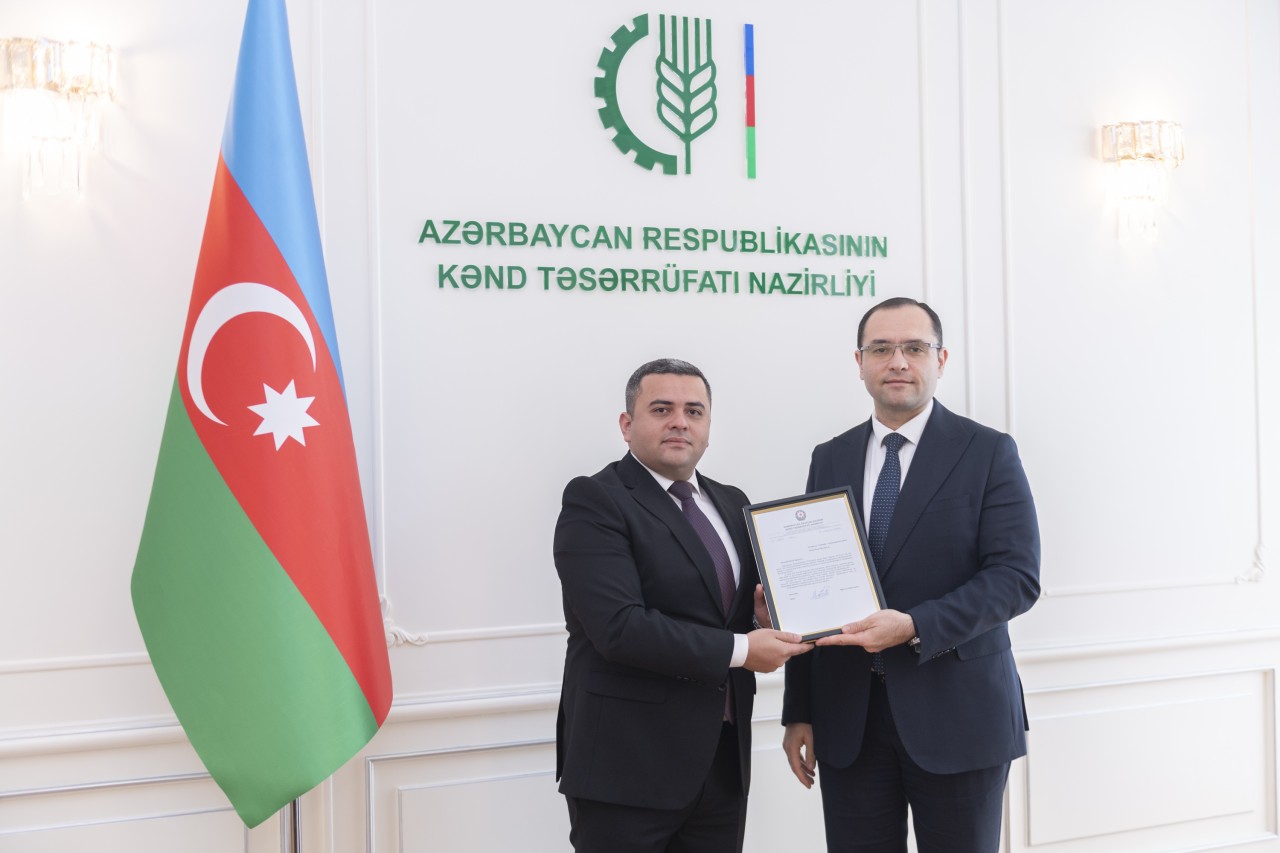 Nazir “Yüksəliş” müsabiqəsinin qalibləri ilə görüşdü - FOTOLAR