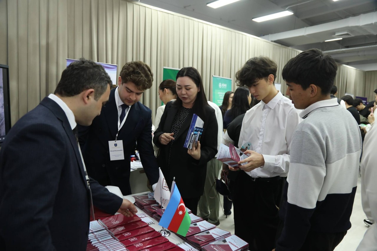 Emin Əmrullayev Qazaxıstanda “Study in Azerbaijan” sərgisi ilə tanış oldu - FOTOLAR
