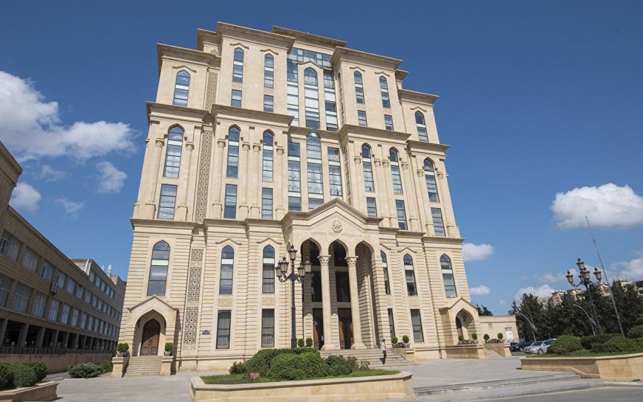 Siyasi partiyalar maliyyə hesabatlarınıtəqdim etdi