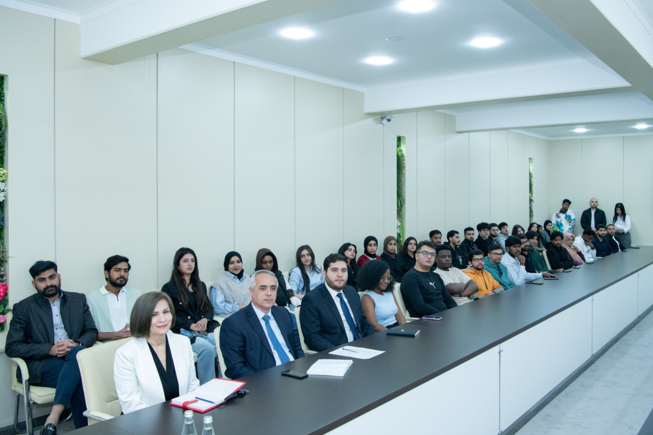 BMU-da Beynəlxalq Tələbələr Klubu yaradıldı - FOTOLAR