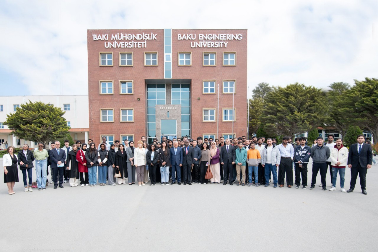 BMU-da Beynəlxalq Tələbələr Klubu yaradıldı - FOTOLAR