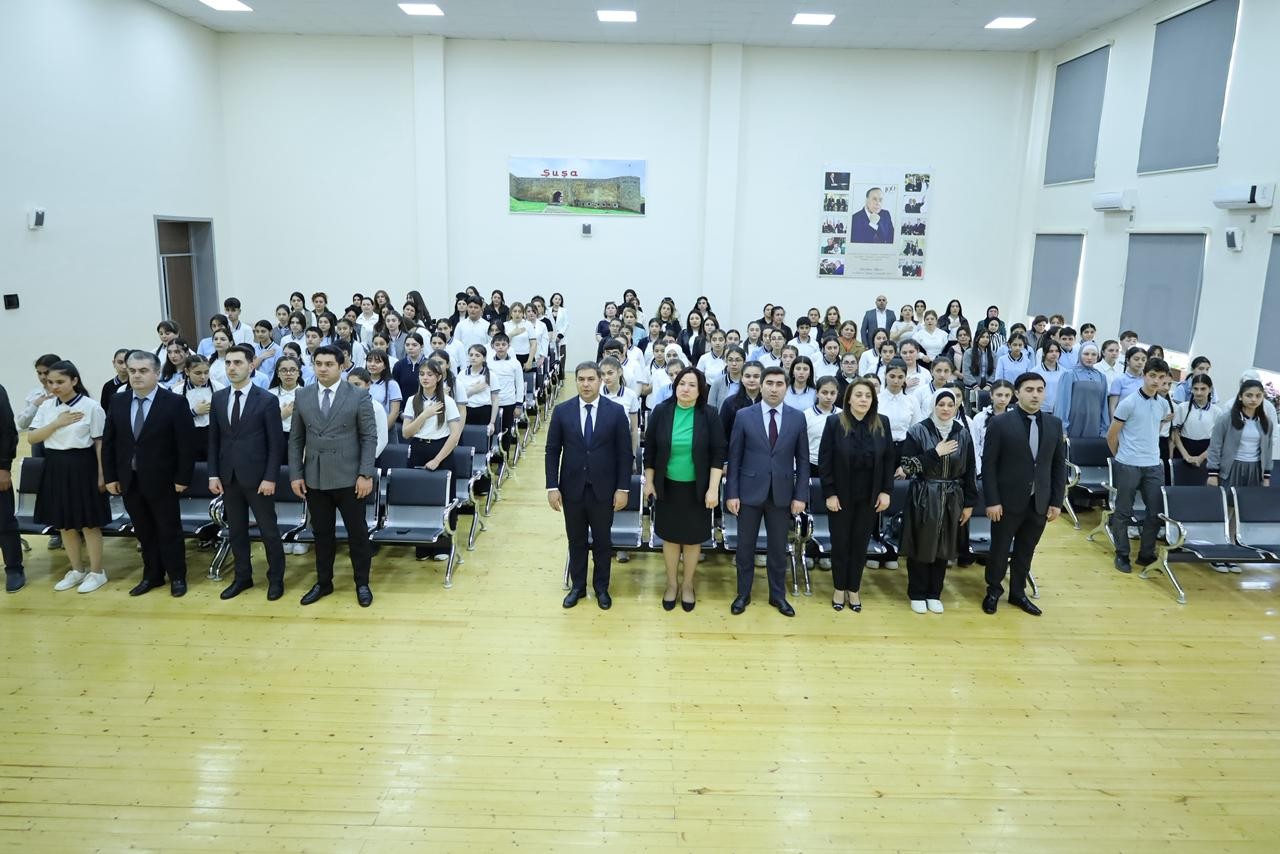 Tarixi qələbəmiz şagirdlərin qələmində - FOTOLAR