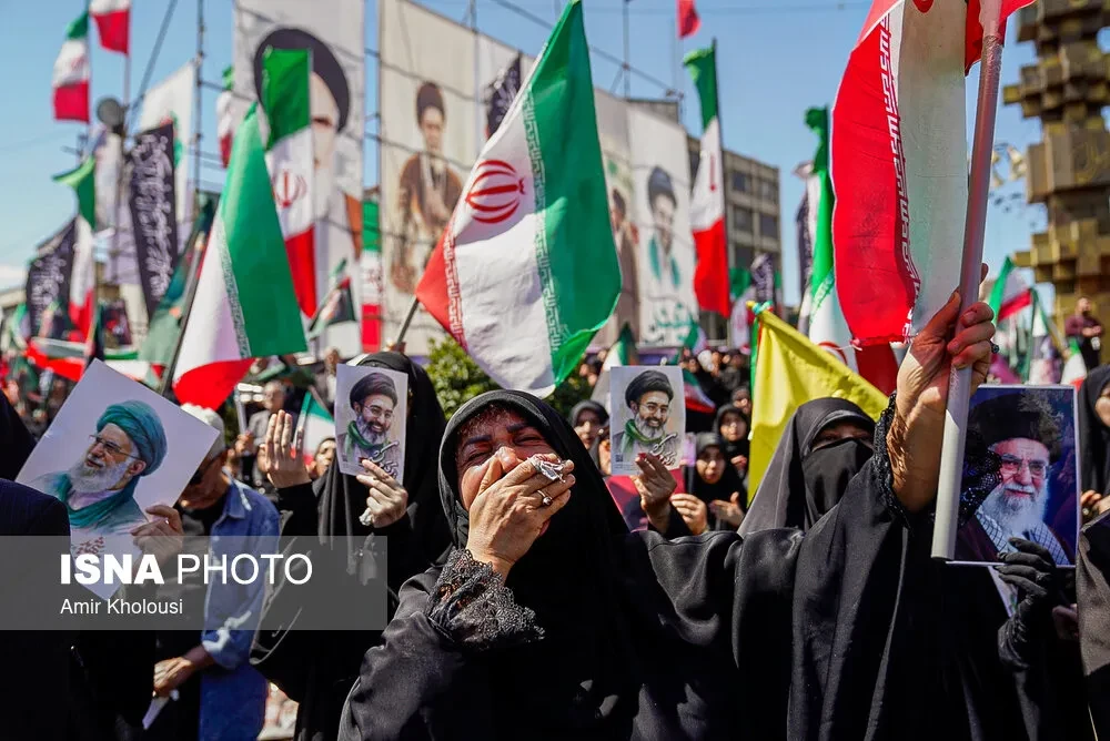 Xameneinin 40 mərasimi keçirilir - FOTOLAR (VİDEO)