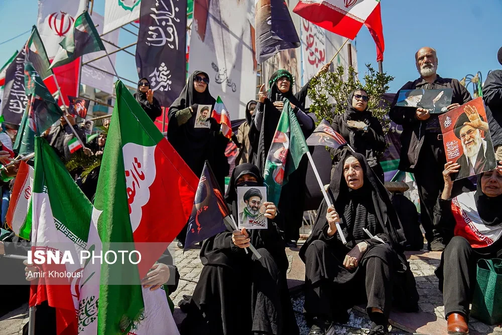 Xameneinin 40 mərasimi keçirilir - FOTOLAR (VİDEO)