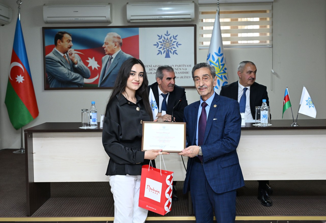 YAP Səbail rayon təşkilatı görüş keçirdi - FOTOLAR