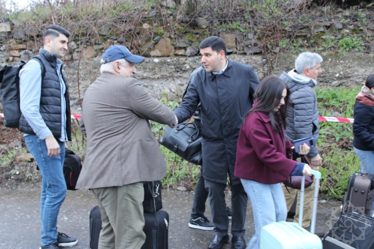 Ermənistanın vətəndaş cəmiyyətinin nümayəndələri Azərbaycanda - FOTOLAR