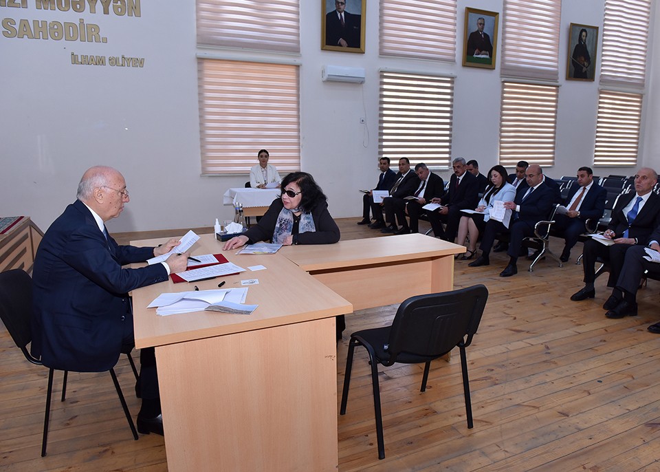 Zakir Fərəcov növbəti səyyar qəbul keçirdi - FOTOLAR