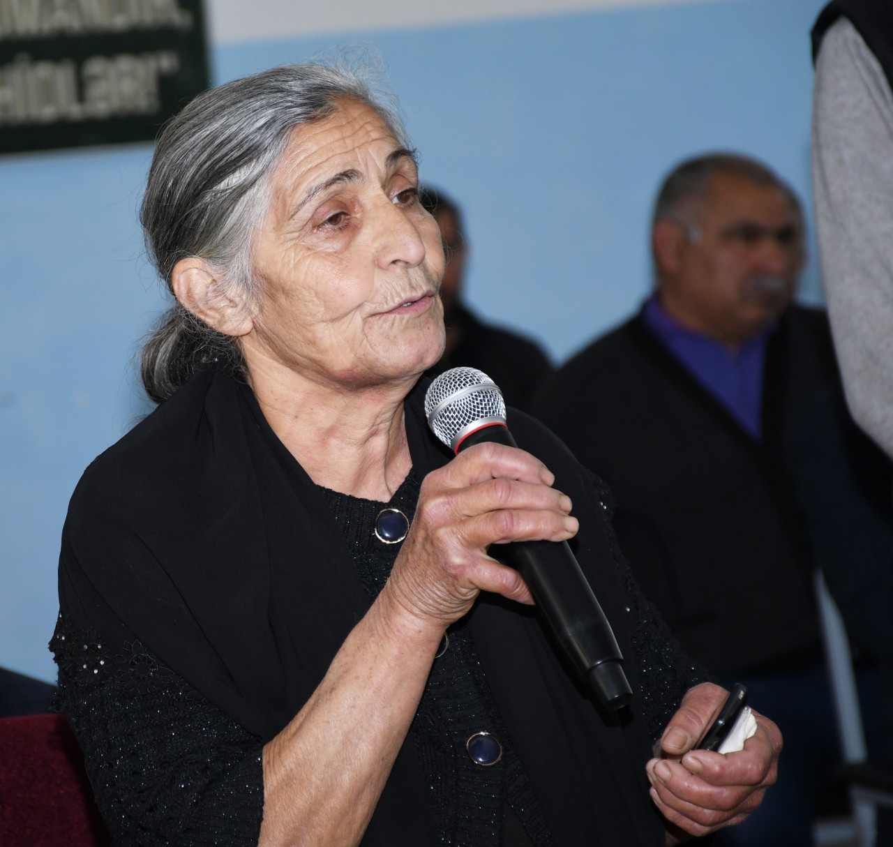 Vaqif Həsənov Bənövşələr qəsəbəsində səyyar qəbul keçirdi - FOTOLAR