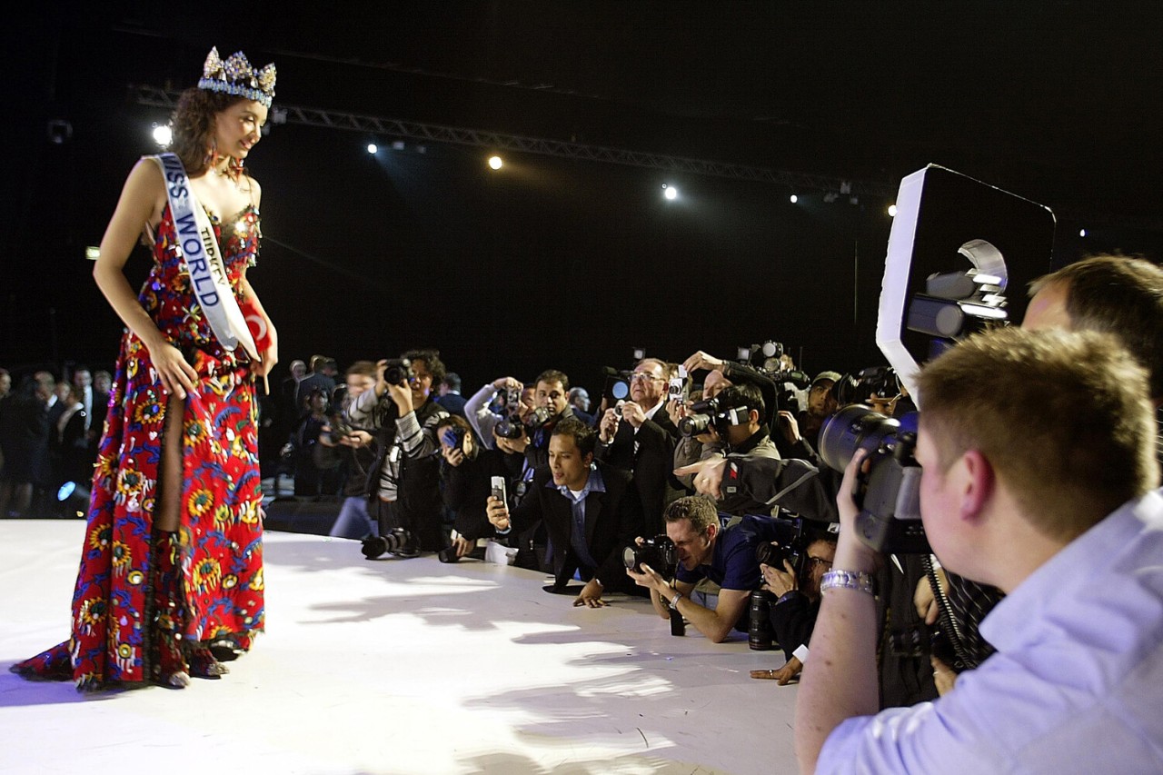 Gözəlliyin tarix yazdığı gün... - FOTOLAR