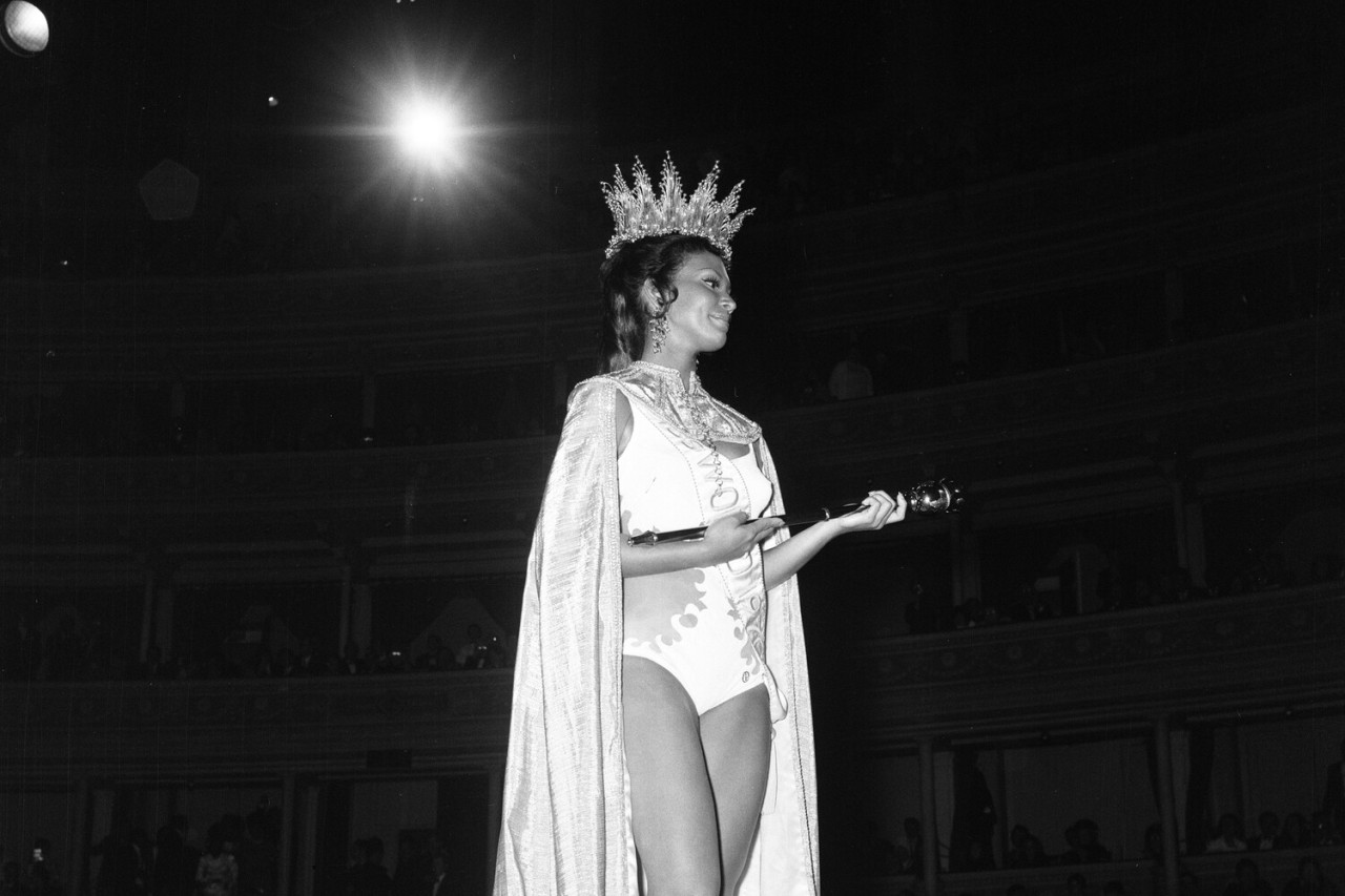 Gözəlliyin tarix yazdığı gün... - FOTOLAR