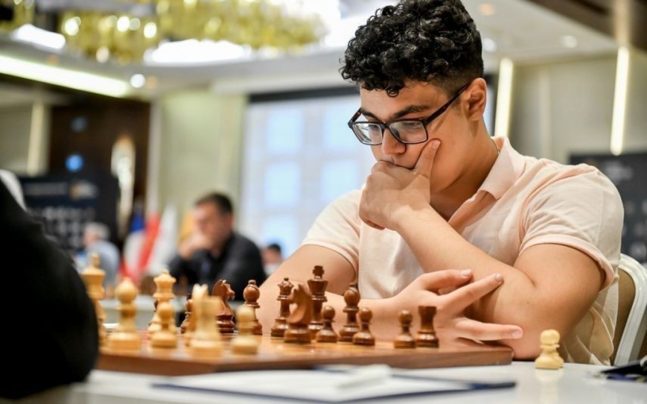 Beynəlxalq erməni ustaları mat qoyan azərbaycanlı kimdir?