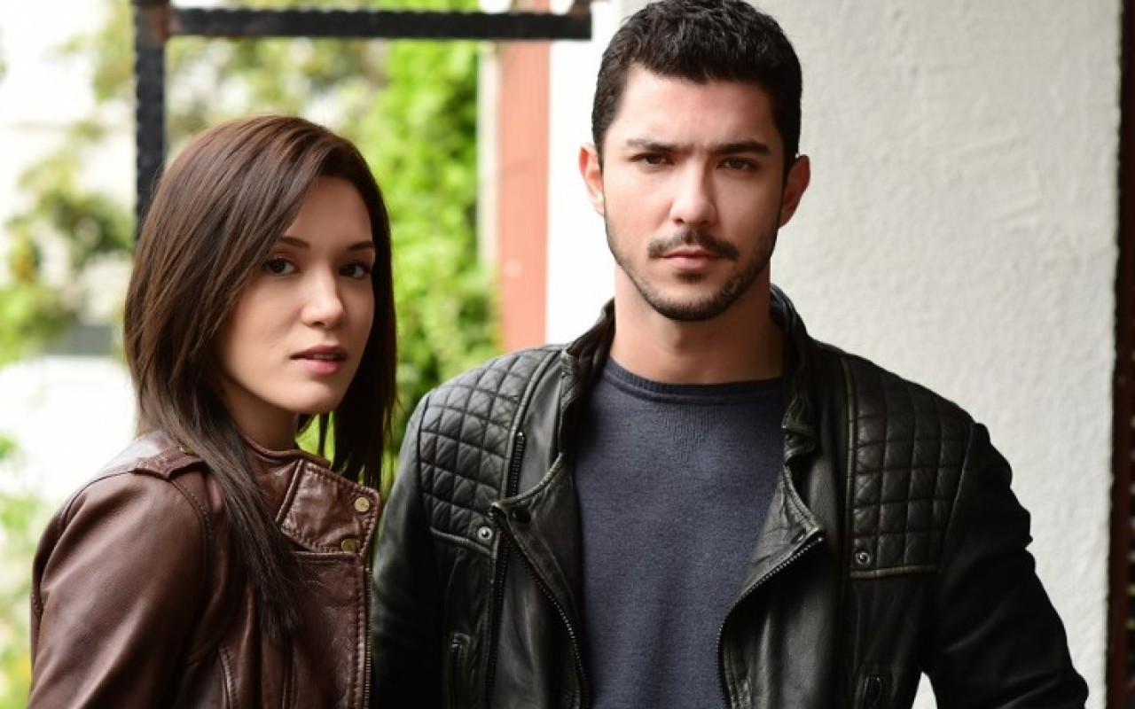 Yenidən tərəf müqabili oldular