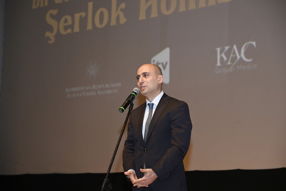 Leyla və Alena Əliyevalar film təqdimatında - FOTOLAR