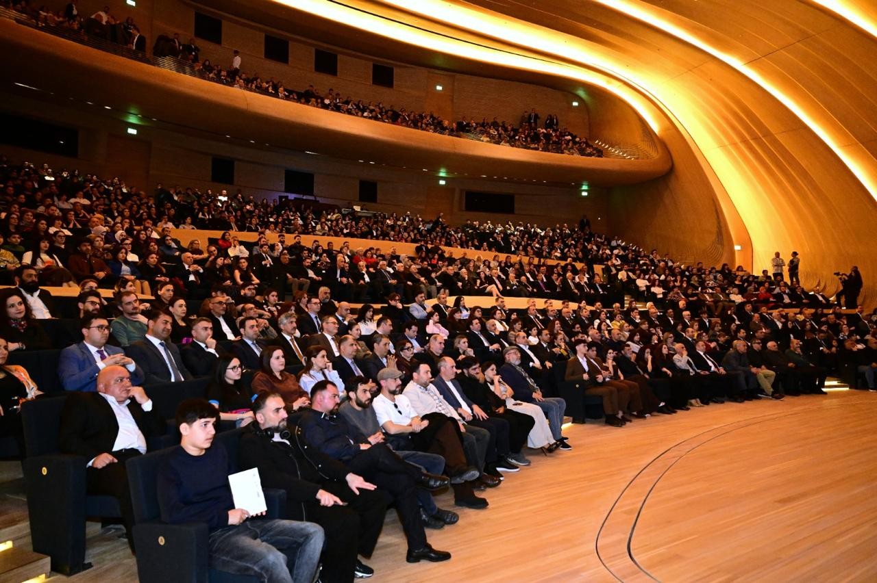 Nazir Adil Kərimli və Anar Ələkbərov “Akinak” filminin premyerasında - FOTOLAR