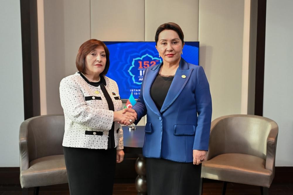 Sahibə Qafarova İstanbulda özbəkistanlı həmkarı ilə görüşdü - FOTO
