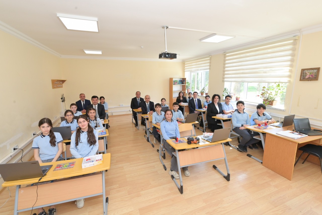 Emin Əmrullayev Xaçmazda tədris prosesi ilə tanış oldu - FOTOLAR