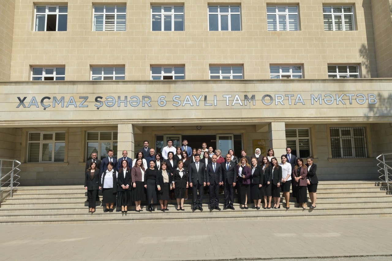 Emin Əmrullayev Xaçmazda tədris prosesi ilə tanış oldu - FOTOLAR