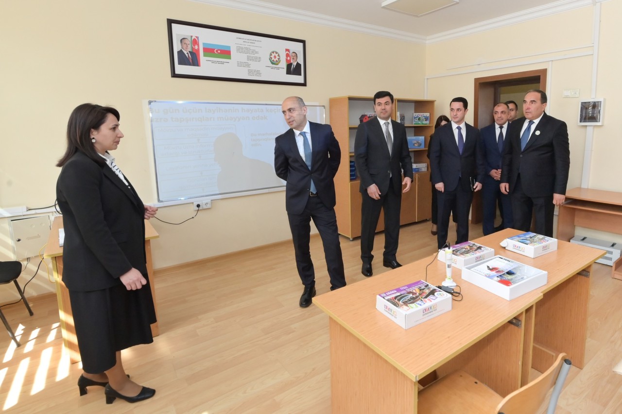 Emin Əmrullayev Xaçmazda tədris prosesi ilə tanış oldu - FOTOLAR