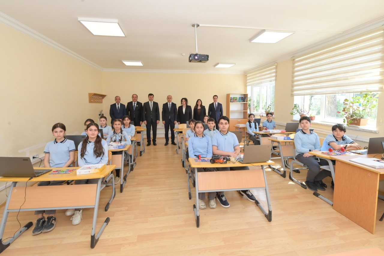 Emin Əmrullayev Xaçmazda tədris prosesi ilə tanış oldu - FOTOLAR