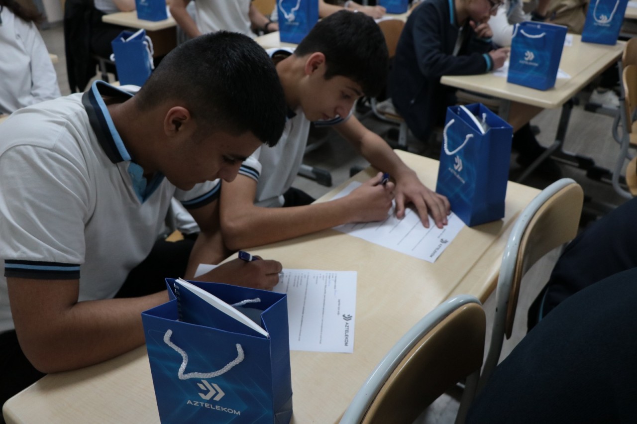 Balakəndə təhlükəsiz internet təlimləri keçirilib - FOTOLAR