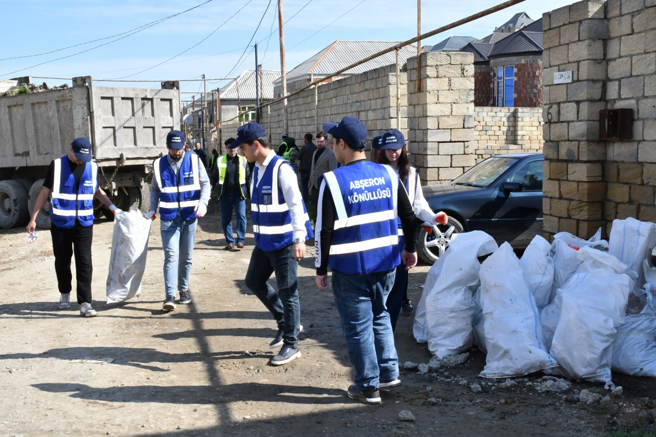 Abşeronda yağışın fəsadları aradan qaldırılır - FOTOLAR