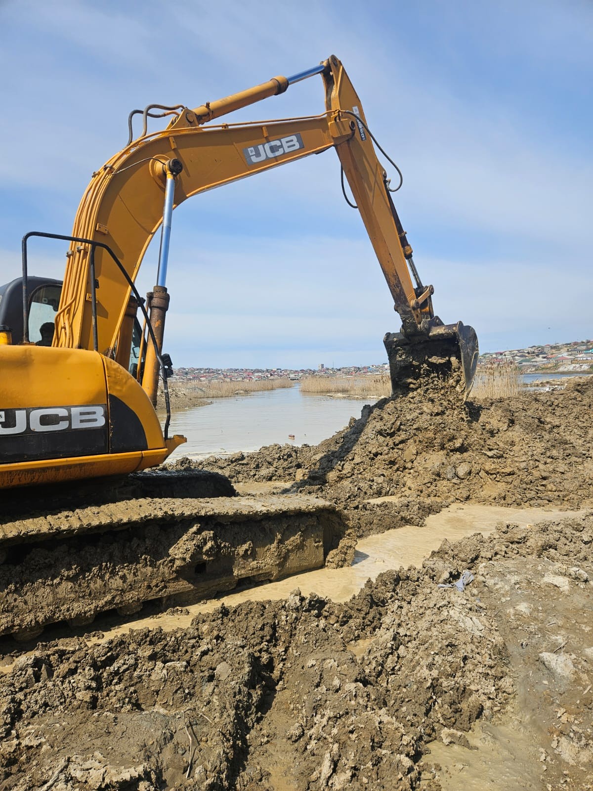 Abşeronda yağışın fəsadları aradan qaldırılır - FOTOLAR