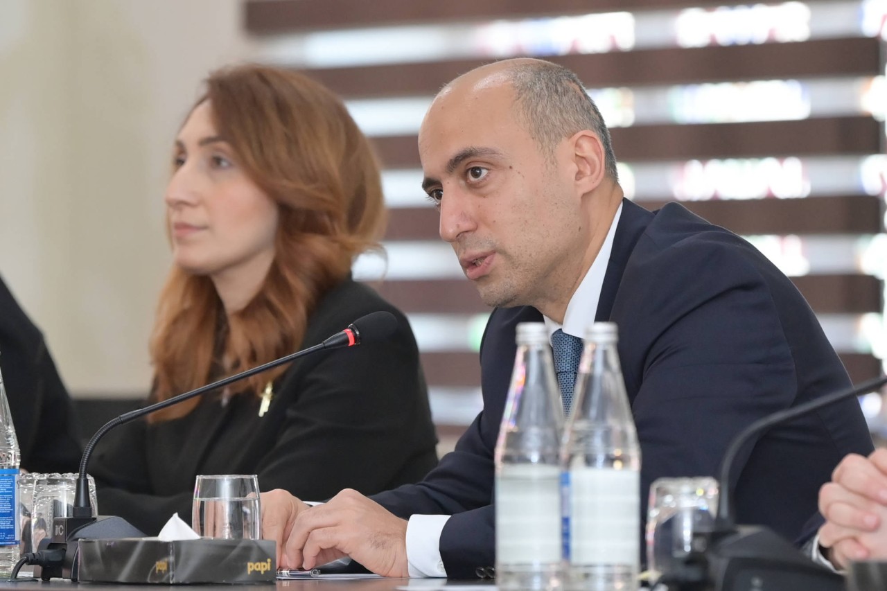 Emin Əmrullayev Quba-Xaçmaz regionu üzrə təhsil işçiləri ilə görüşdü - FOTOLAR