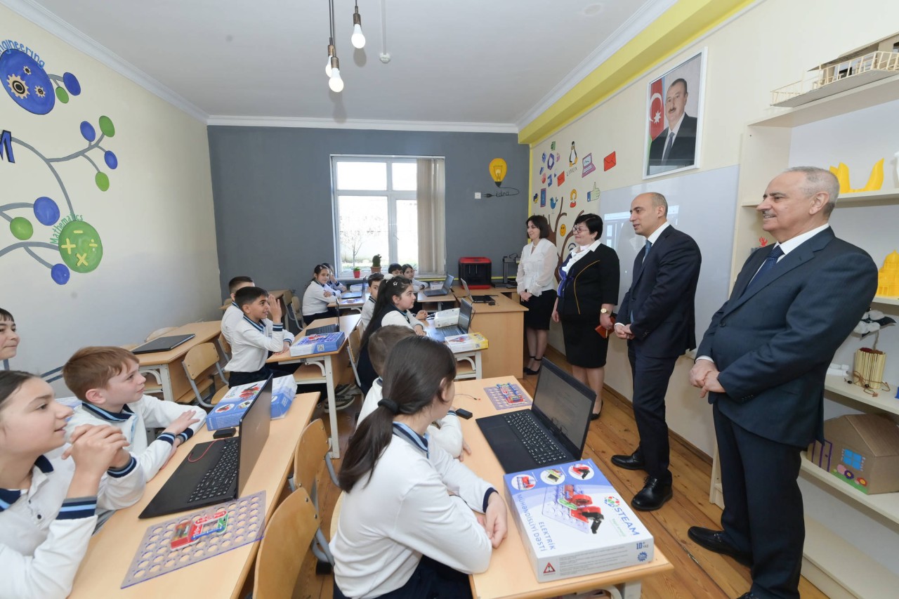Emin Əmrullayev Qusarda məktəbdə tədris prosesi ilə tanış oldu - FOTOLAR