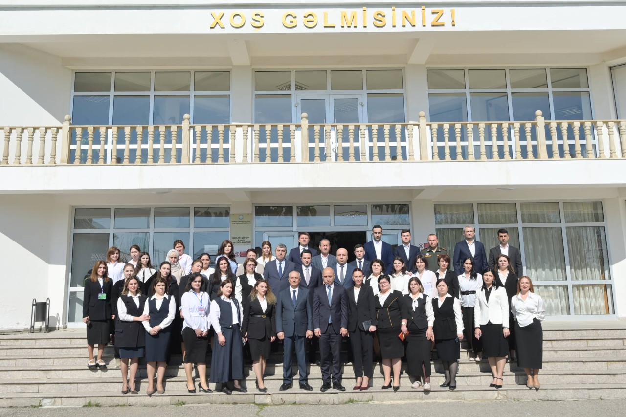 Emin Əmrullayev Qusarda məktəbdə tədris prosesi ilə tanış oldu - FOTOLAR