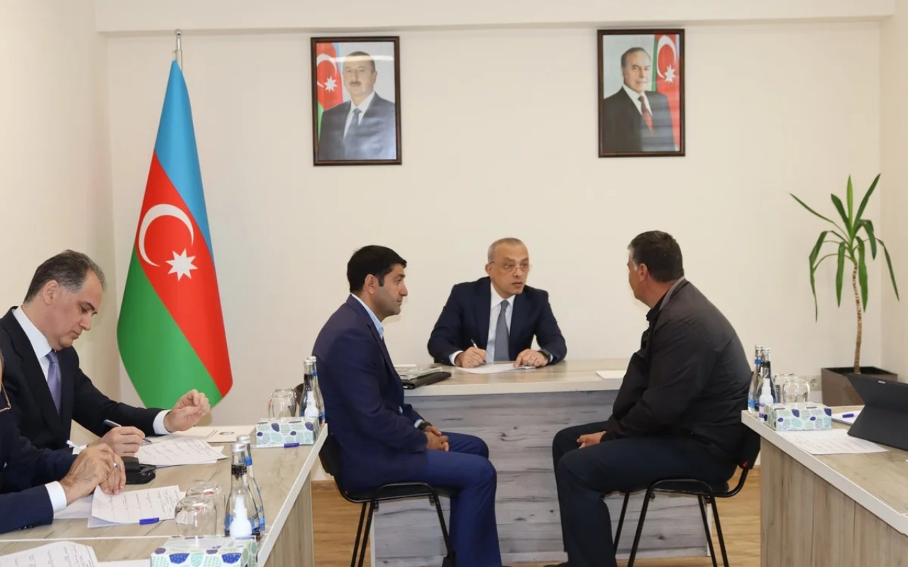 Zaur Mikayılov Xankəndidə vətəndaşlarla görüşüb- FOTOLAR