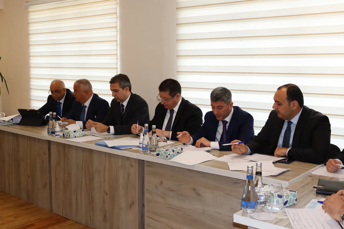 Zaur Mikayılov Xankəndidə vətəndaşlarla görüşüb - FOTOLAR