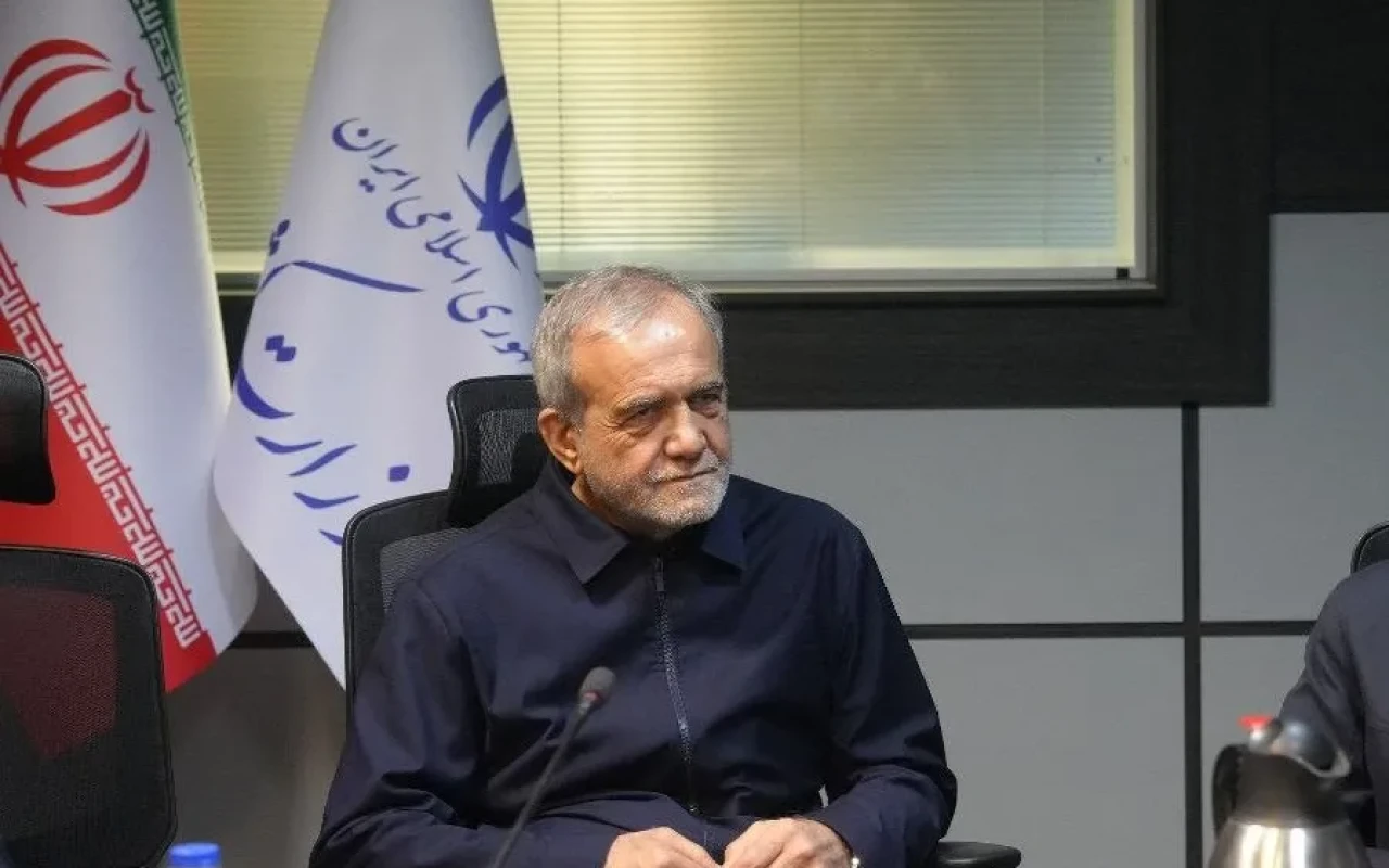 "Biz nüvə silahı yaratmırıq"- Pezeşkian