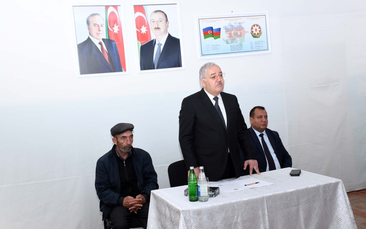 Vaqif Həsənov Paşabəyli kəndində səyyar qəbul keçirdi -FOTOLAR