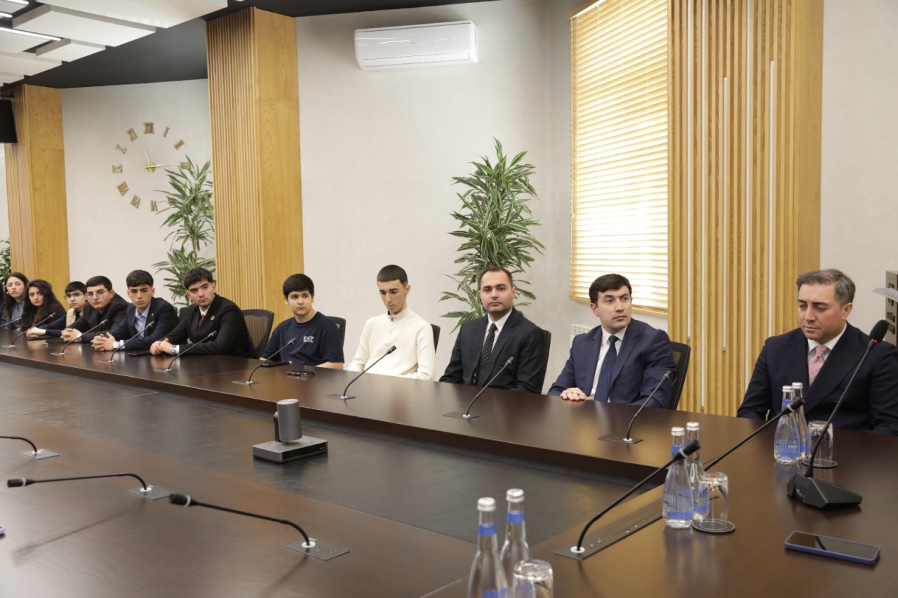 “Ümummilli Lider Heydər Əliyev mühazirələri” layihəsi çərçivəsində daha bir görüş oldu (FOTOLAR)