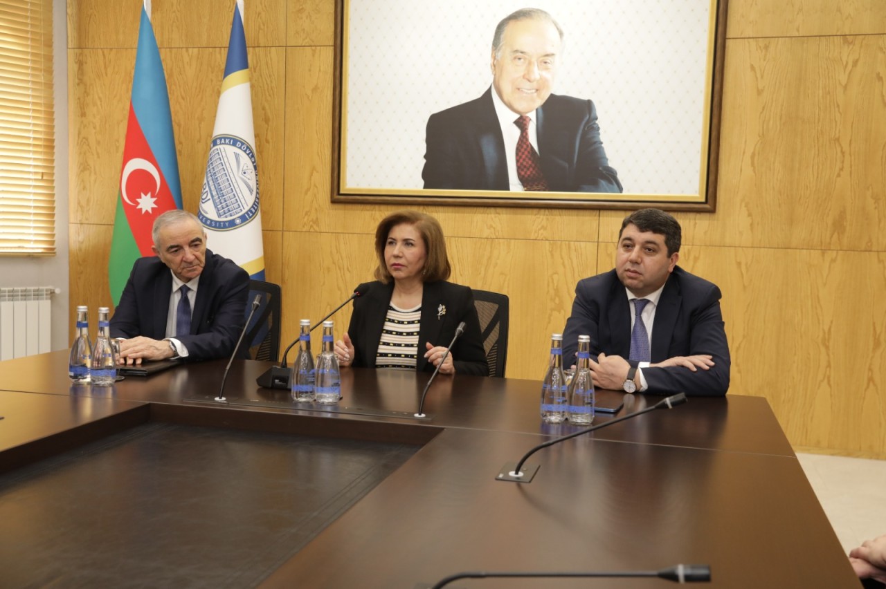 “Ümummilli Lider Heydər Əliyev mühazirələri” layihəsi çərçivəsində daha bir görüş oldu (FOTOLAR)